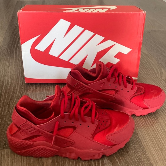 Nike Red Huarache